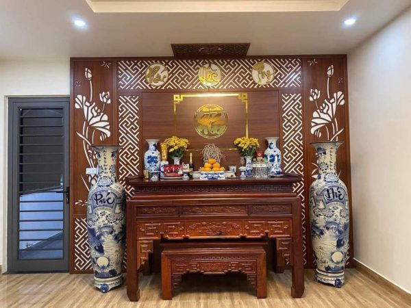 Vách cnc ốp sau ban thờ