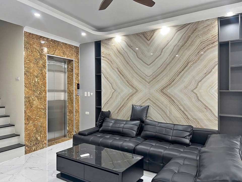 Vách sau sofa phòng khách