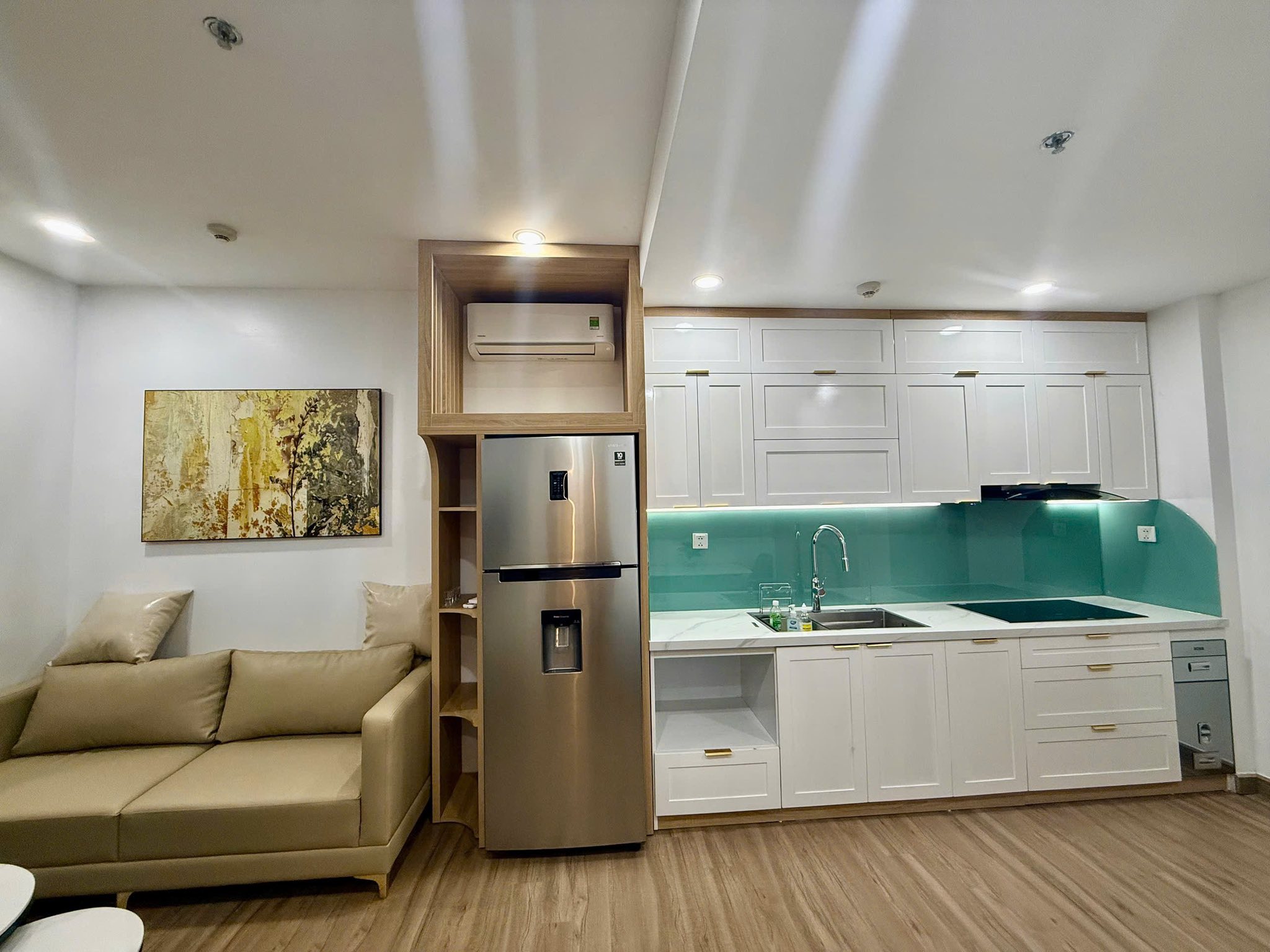 Tủ bếp tân cổ điển