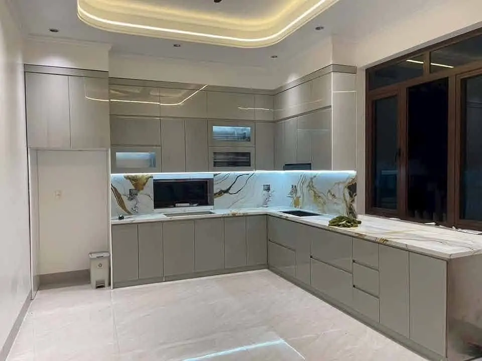 Tủ bếp gỗ công nghiệp VH67