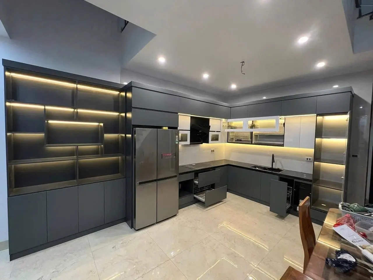 Tủ bếp gỗ công nghiệp VH70