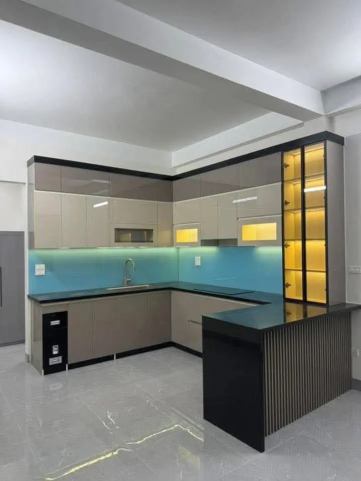 Tủ bếp Acrylic VH41