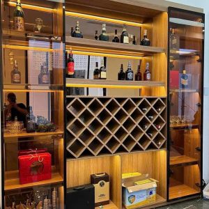 Tủ rượu cánh kính phòng khách